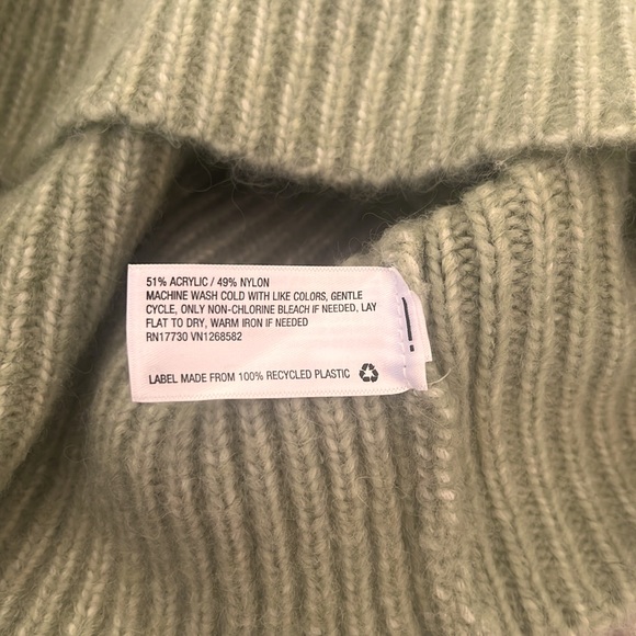 A New Day pointelle pistachio colored sweater - Picture 3 of 3